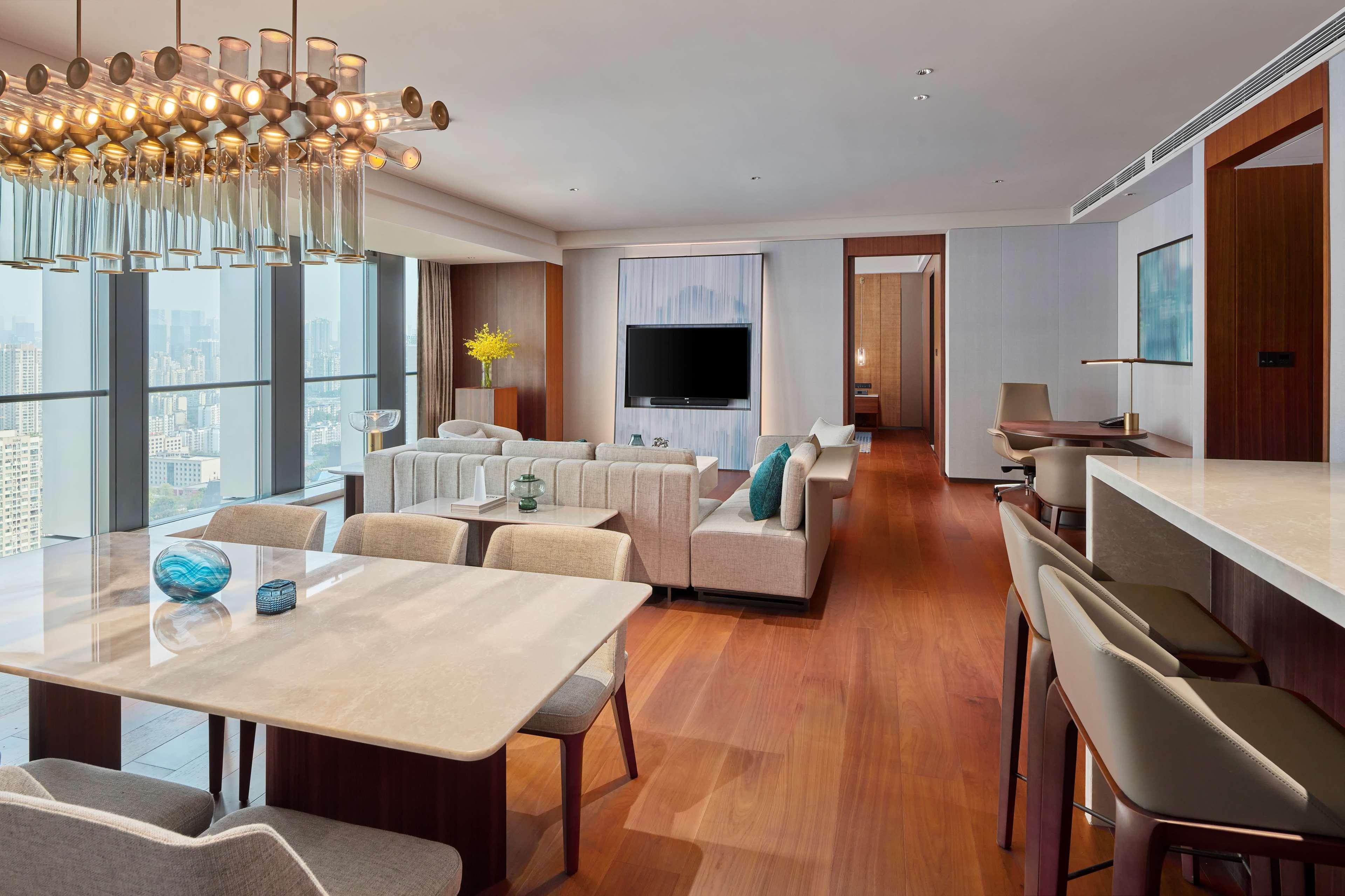 Hilton Chongqing Liangjiang New Area Hotel Exterior foto