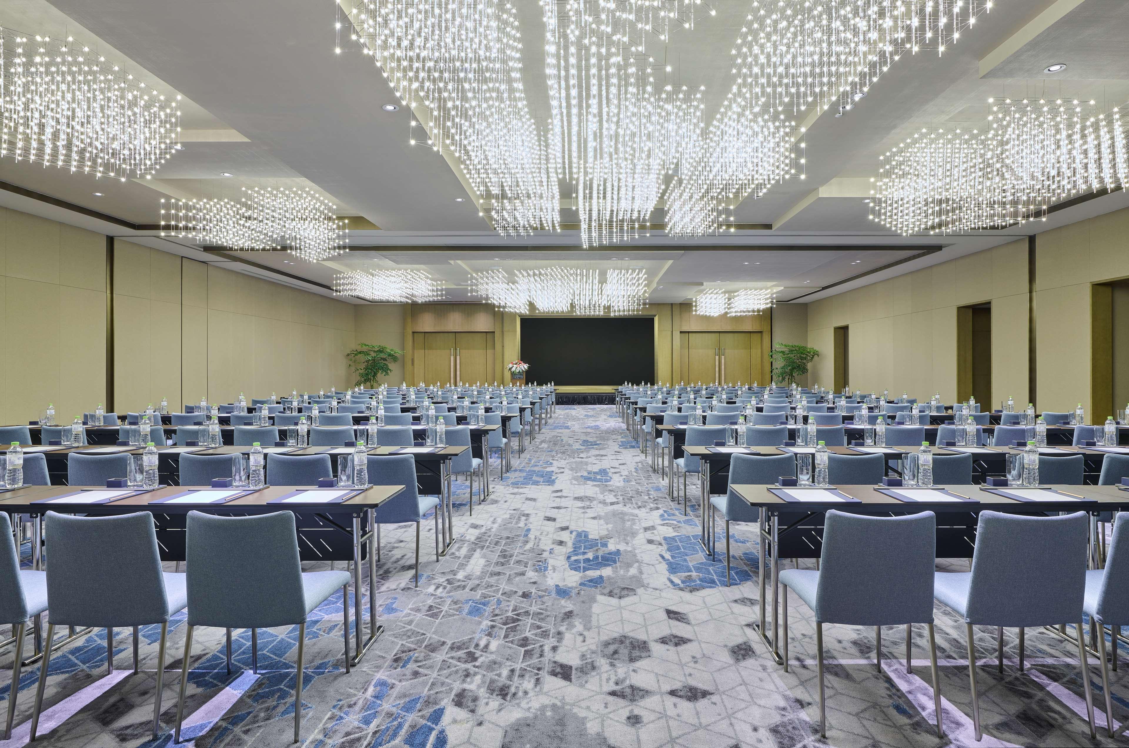 Hilton Chongqing Liangjiang New Area Hotel Exterior foto