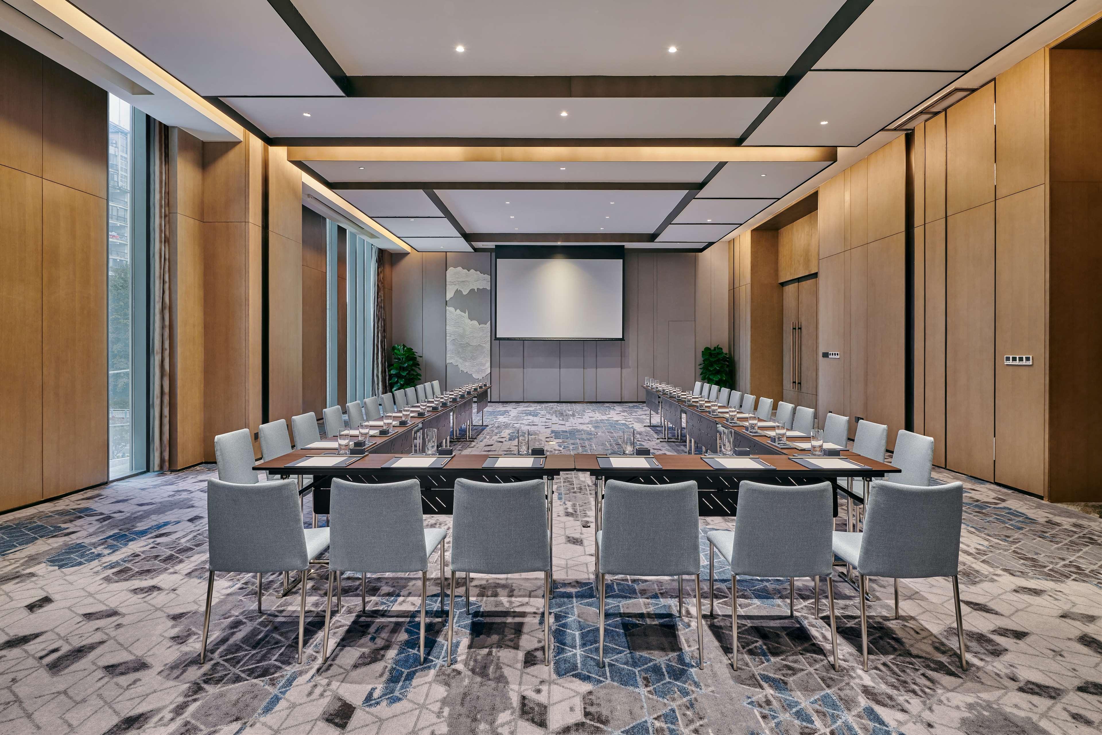 Hilton Chongqing Liangjiang New Area Hotel Exterior foto