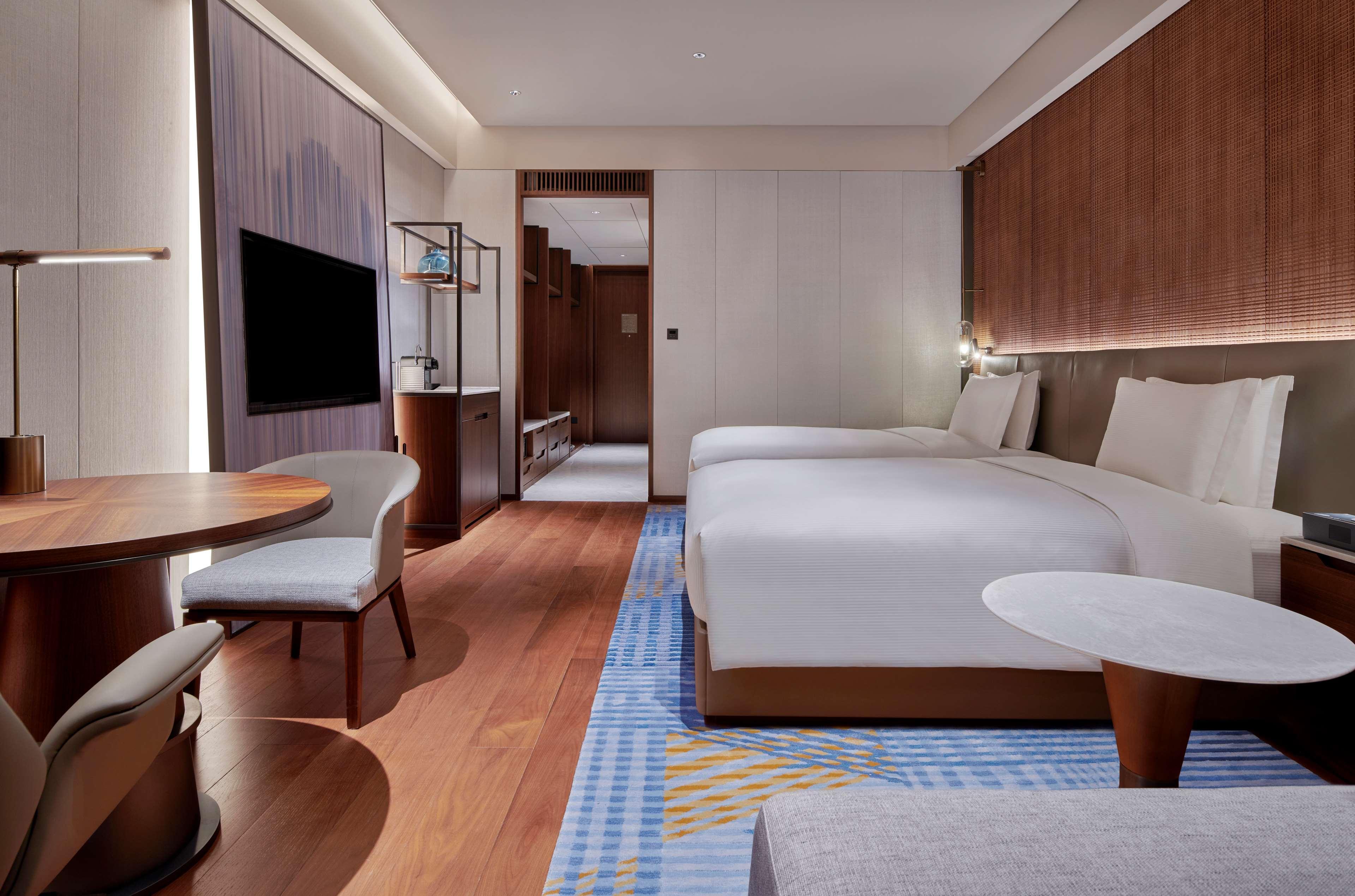Hilton Chongqing Liangjiang New Area Hotel Exterior foto